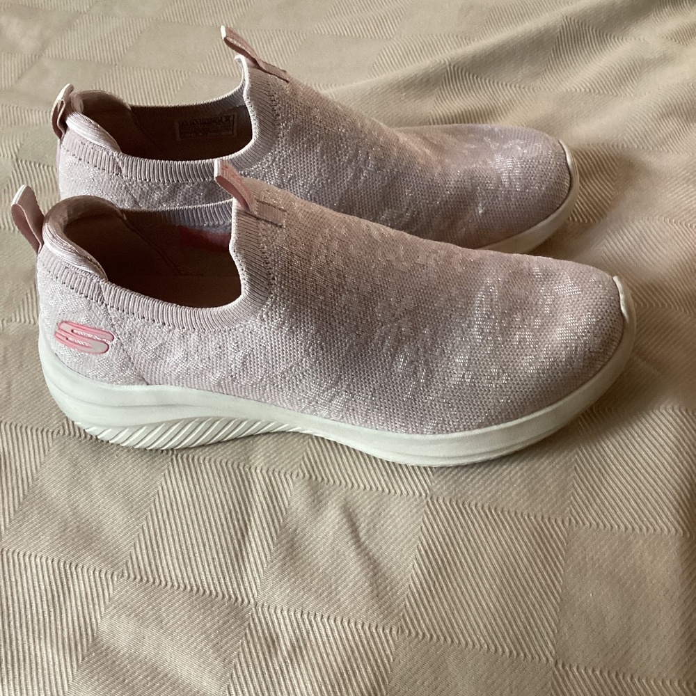 Skechers Ultra Flex 3.0- Flourish Me Slip-on Shoes "Rose Pink" Women's 8.5